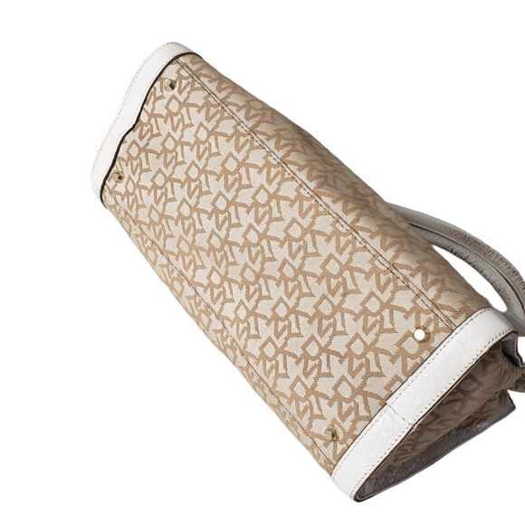 DKNY Logo Print Canvas & Leather Trimming Handbag - Picture 7 of 15